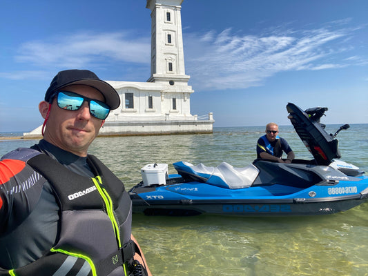 Dockside Essentials: Your Ultimate Jet Ski Gear Destination