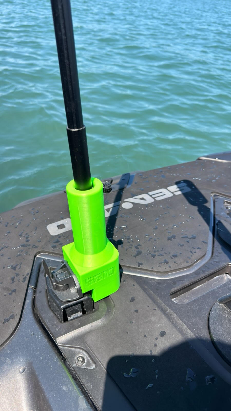 LINQ selfie stick / flag mount